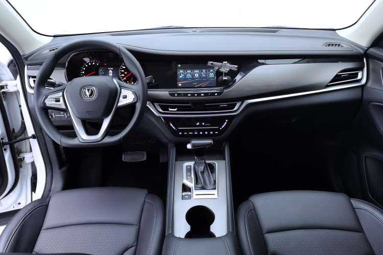Used CHANGAN CS35PLUS 2020 1.4T DCT Yue Lian Blue Whale Edition Center Console