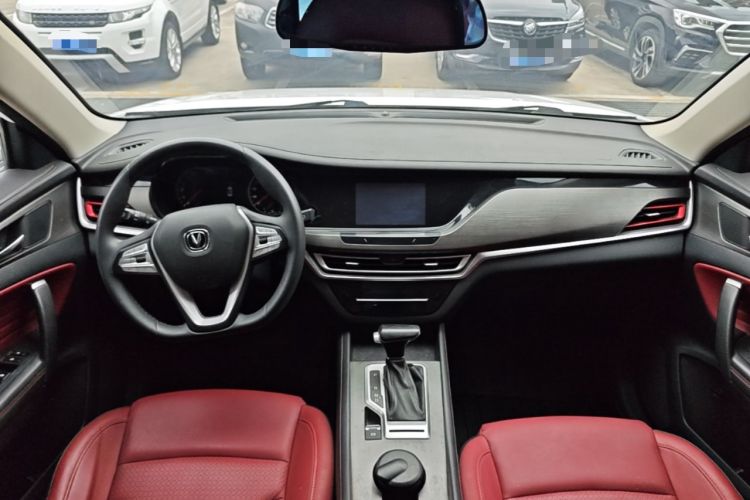 Used CHANGAN CS35PLUS 2020 1.4T DCT Yue Lian Blue Whale Edition Center Console