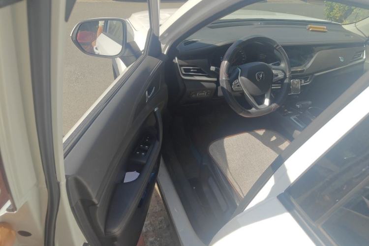 Used CHANGAN CS35PLUS 2020 1.4T DCT Yue Lian Blue Whale Edition Driver Seat