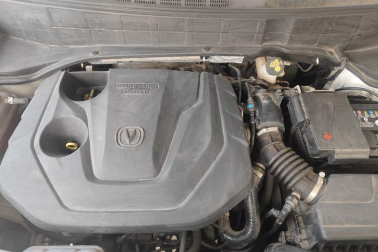 Used CHANGAN CS35PLUS 2020 1.4T DCT Yue Lian Blue Whale Edition Engine Bay
