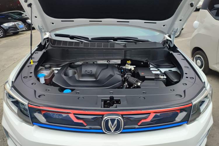 Used CHANGAN CS35PLUS 2020 1.4T DCT Yue Lian Blue Whale Edition Engine Bay