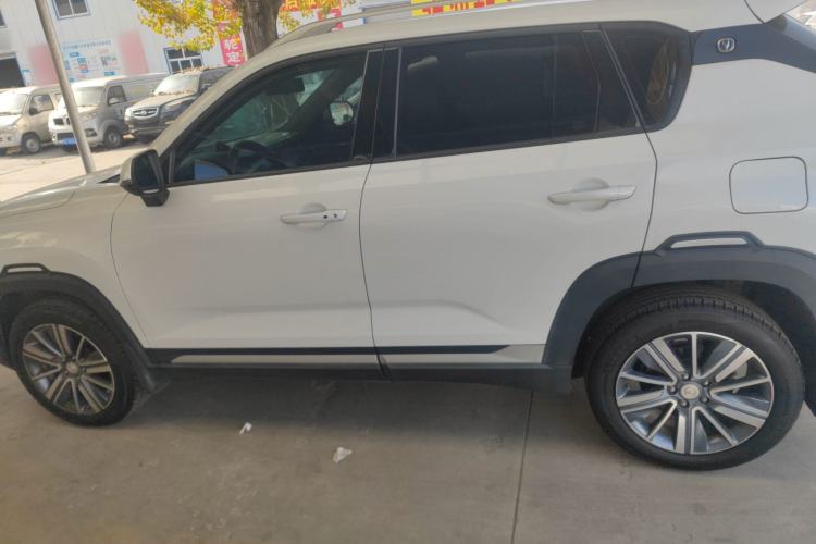 Used CHANGAN CS35PLUS 2020 1.4T DCT Yue Lian Blue Whale Edition Exterior 3