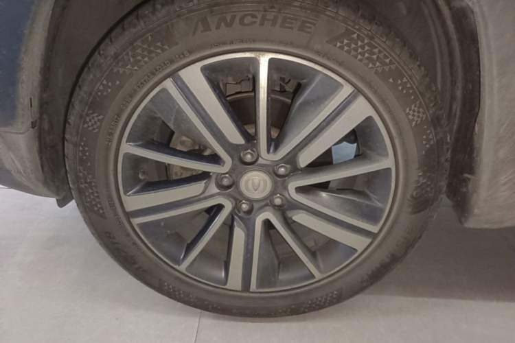 Used CHANGAN CS35PLUS 2020 1.4T DCT Yue Lian Blue Whale Edition Exterior 4