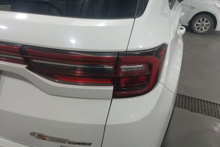 Used CHANGAN CS35PLUS 2020 1.4T DCT Yue Lian Blue Whale Edition Exterior 6