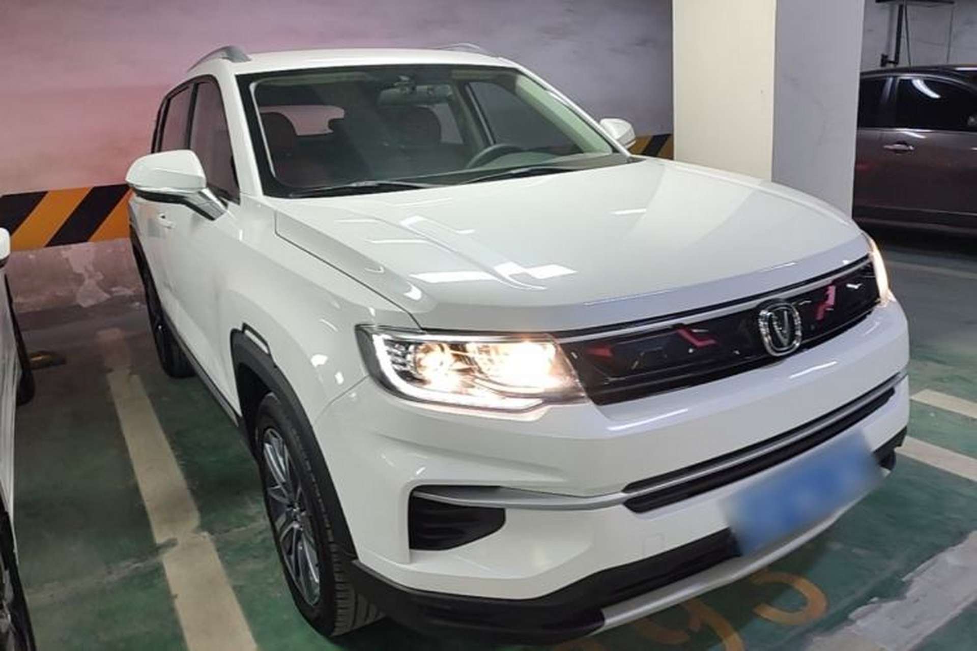 Used CHANGAN CS35PLUS 2020 1.4T DCT Yue Lian Blue Whale Edition Front Right 45 Deg