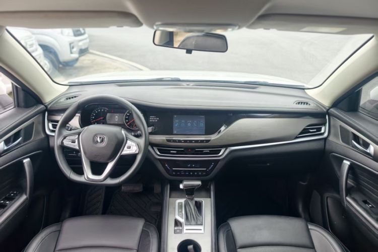 Used CHANGAN CS35PLUS 2020 1.4T DCT Yue Lian Blue Whale Edition Interior 1