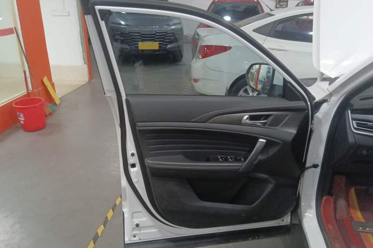 Used CHANGAN CS35PLUS 2020 1.4T DCT Yue Lian Blue Whale Edition Interior 7