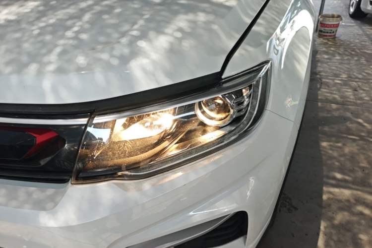 Used CHANGAN CS35PLUS 2020 1.4T DCT Yue Lian Blue Whale Edition Left Front Headlight