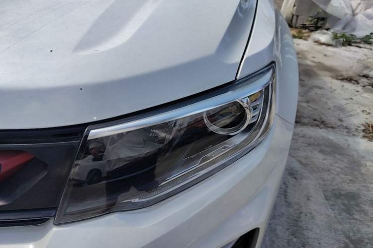 Used CHANGAN CS35PLUS 2020 1.4T DCT Yue Lian Blue Whale Edition Left Front Headlight