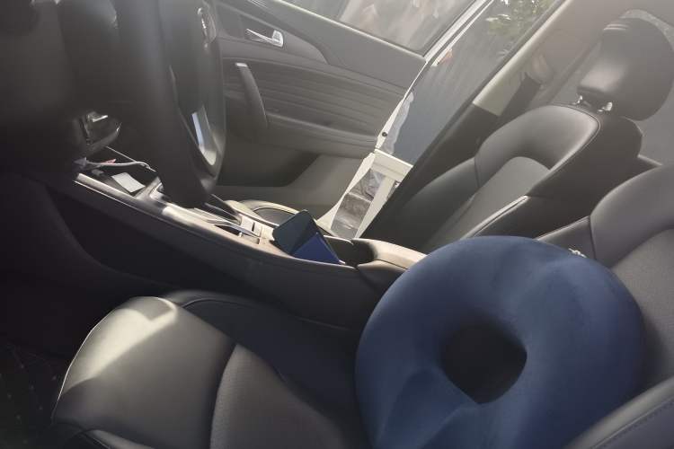 Used CHANGAN CS35PLUS 2020 1.4T DCT Yue Lian Blue Whale Edition Left Front Seat