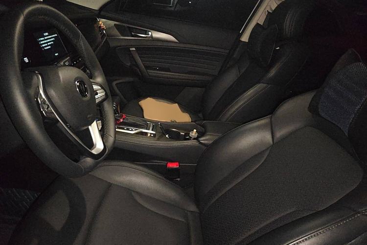 Used CHANGAN CS35PLUS 2020 1.4T DCT Yue Lian Blue Whale Edition Left Front Seat