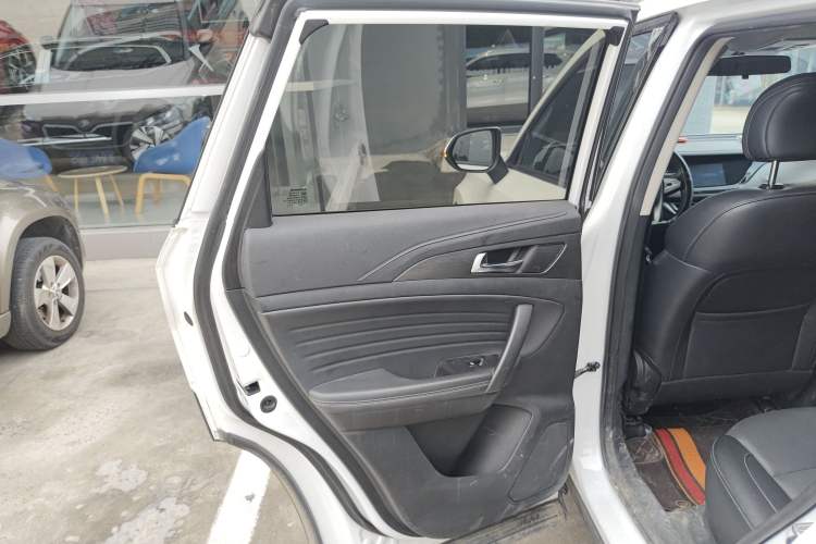 Used CHANGAN CS35PLUS 2020 1.4T DCT Yue Lian Blue Whale Edition Left Rear Door Interior