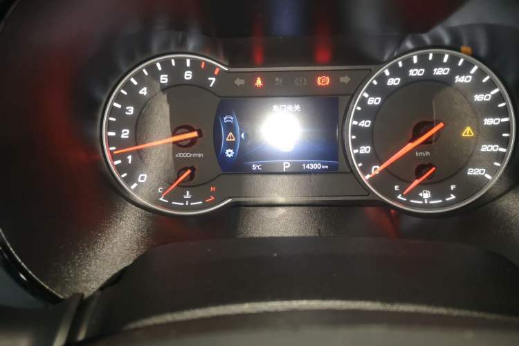 Used CHANGAN CS35PLUS 2020 1.4T DCT Yue Lian Blue Whale Edition Odometer Close Up