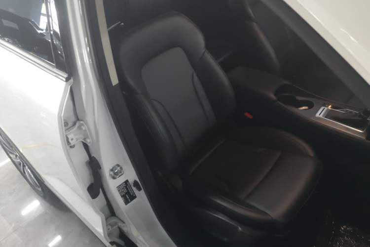 Used CHANGAN CS35PLUS 2020 1.4T DCT Yue Lian Blue Whale Edition Right Front Seat