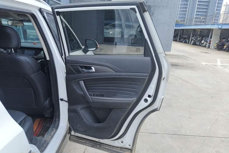 Used CHANGAN CS35PLUS 2020 1.4T DCT Yue Lian Blue Whale Edition Right Rear Door Interior
