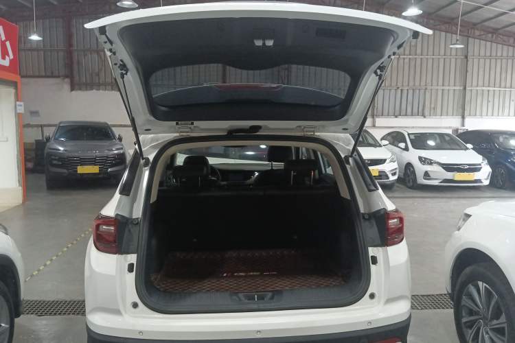 Used CHANGAN CS35PLUS 2020 1.4T DCT Yue Lian Blue Whale Edition Trunk