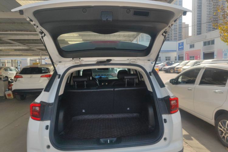 Used CHANGAN CS35PLUS 2020 1.4T DCT Yue Lian Blue Whale Edition Trunk
