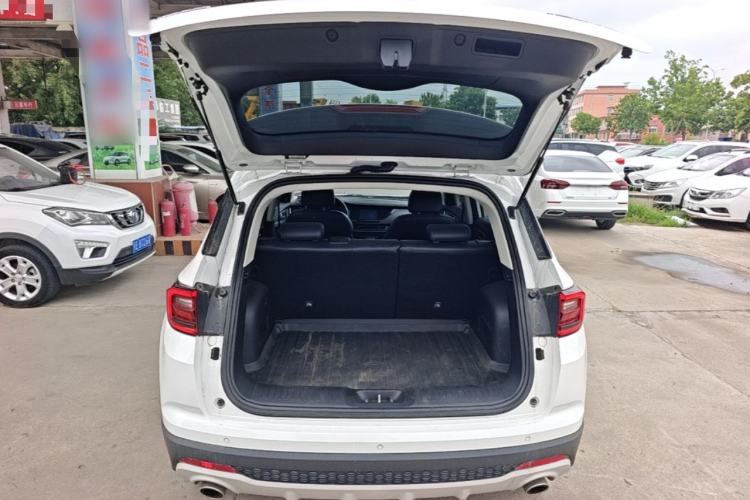 Used CHANGAN CS35PLUS 2020 1.4T DCT Yue Lian Blue Whale Edition Trunk