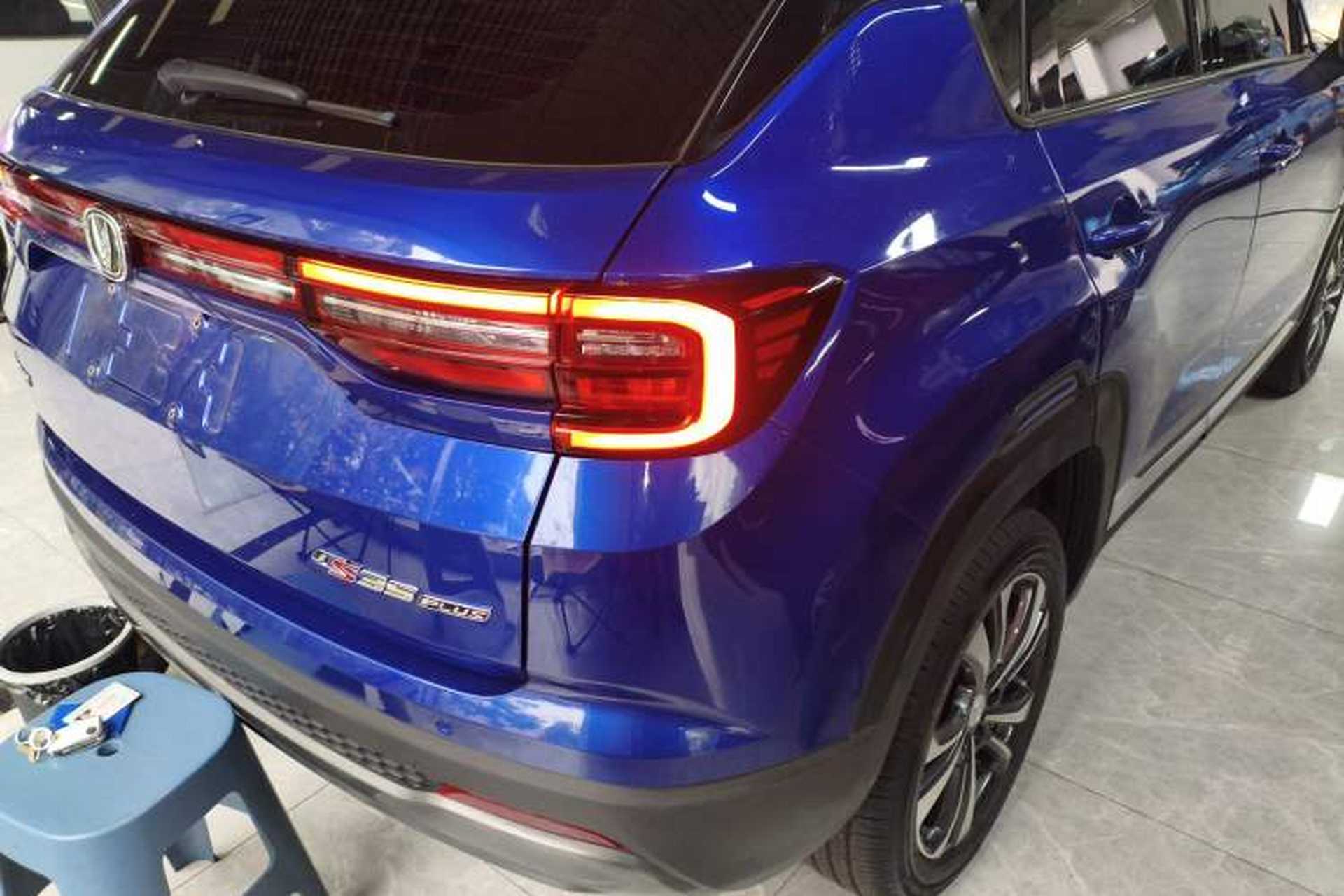 Used CHANGAN CS35PLUS 2021 Honor Million Edition 1.6L CVT Luxury Model Exterior 6