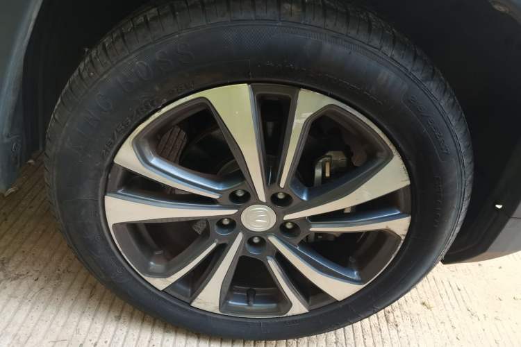 Used CHANGAN CS35PLUS 2021 Honor Million Edition 1.6L CVT Luxury Model Exterior 7
