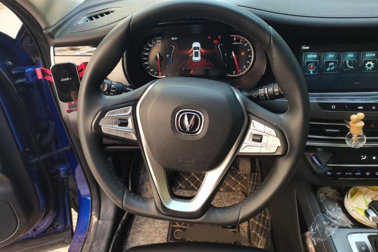 Used CHANGAN CS35PLUS 2021 Honor Million Edition 1.6L CVT Luxury Model Steering Wheel