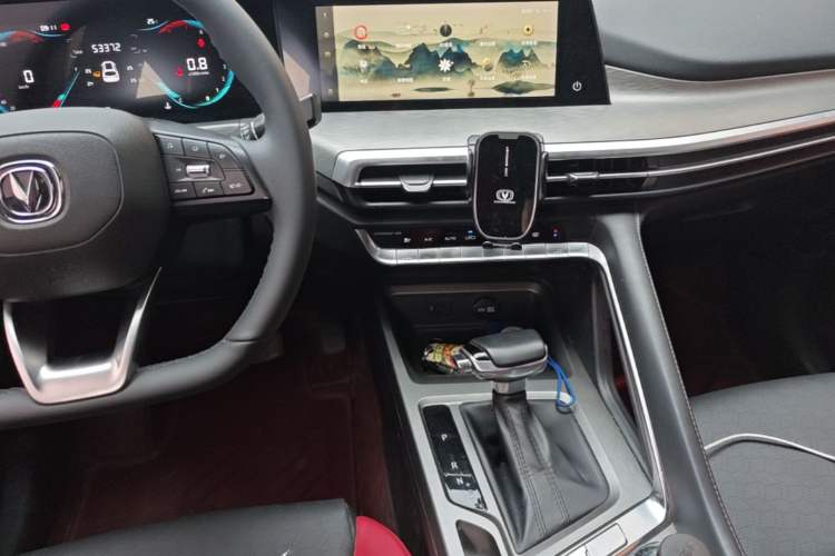 Used CHANGAN CS35PLUS 2021 Blue Whale NE 1.4T DCT Prestige Model Audio And AC Panel