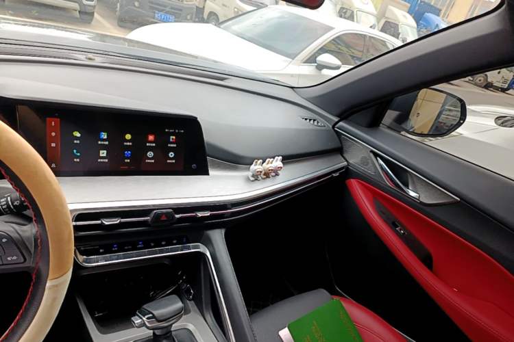 Used CHANGAN CS35PLUS 2021 Revised Version Blue Whale NE 1.4T DCT Luxury Edition Audio And AC Panel