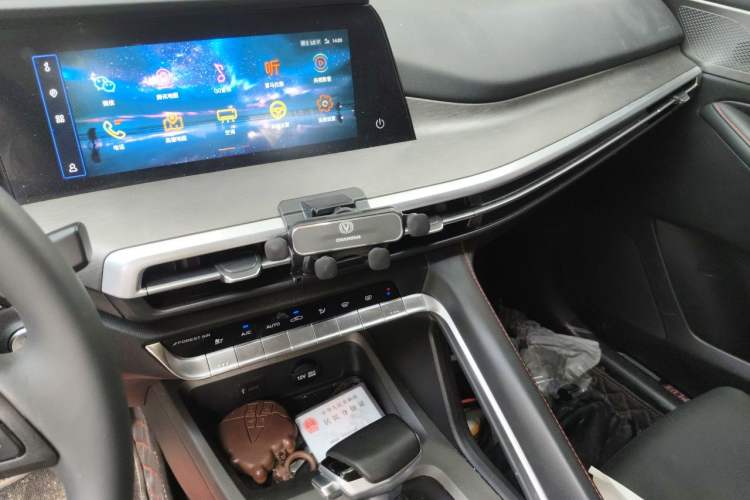 Used CHANGAN CS35PLUS 2021 Blue Whale NE 1.4T DCT Luxury Model Audio And AC Panel