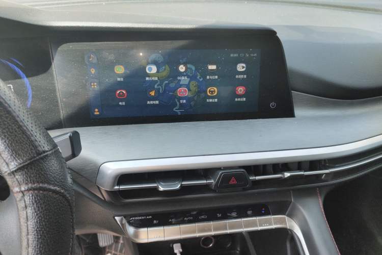 Used CHANGAN CS35PLUS 2021 Blue Whale NE 1.4T DCT Prestige Model Audio And AC Panel