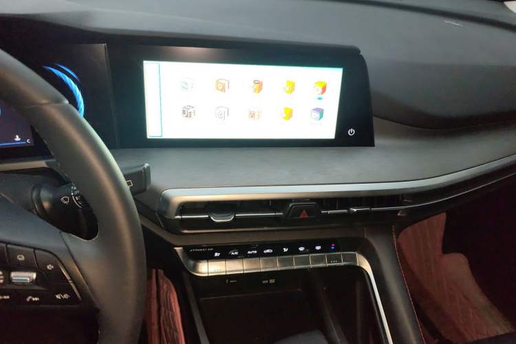 Used CHANGAN CS35PLUS 2021 Blue Whale NE 1.4T DCT Prestige Model Audio And AC Panel