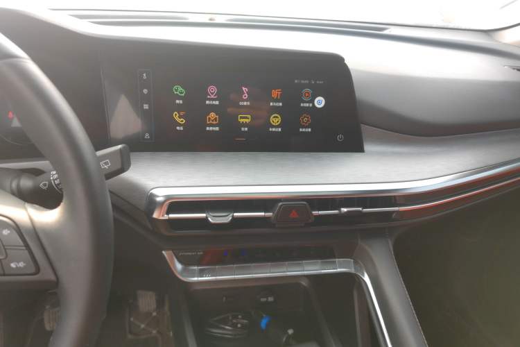Used CHANGAN CS35PLUS 2021 Blue Whale NE 1.4T DCT Luxury Model Audio And AC Panel
