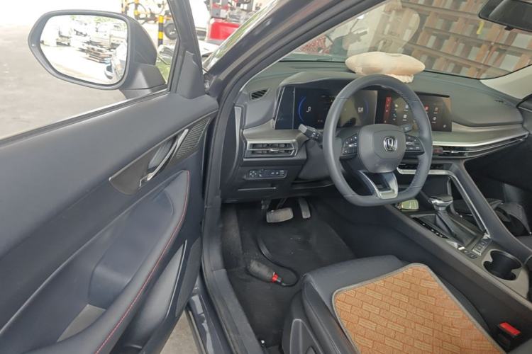Used CHANGAN CS35PLUS 2021 Blue Whale NE 1.4T DCT Prestige Model Driver Seat