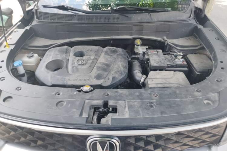 Used CHANGAN CS35PLUS 2021 Revised Version Glory Million Edition 1.6L Manual Luxury Edition Engine Bay