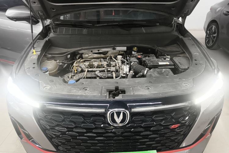Used CHANGAN CS35PLUS 2021 Revised Version Blue Whale NE 1.4T DCT Luxury Edition Engine Bay