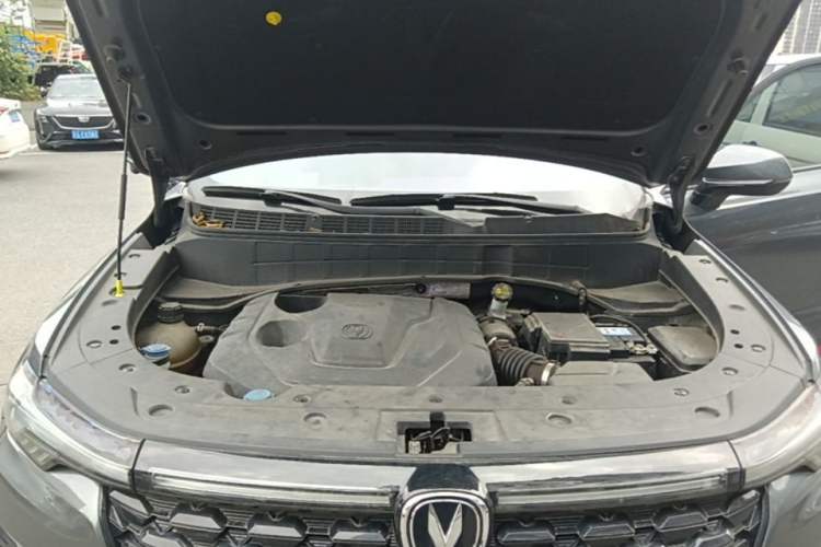 Used CHANGAN CS35PLUS 2021 Blue Whale NE 1.4T DCT Luxury Model Engine Bay