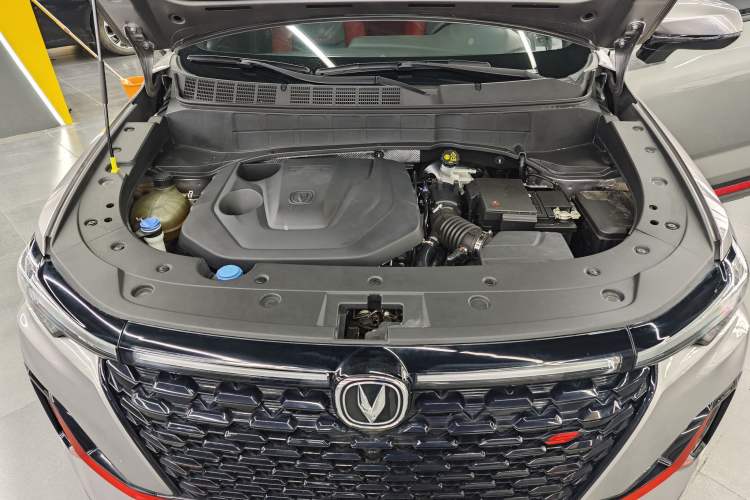 Used CHANGAN CS35PLUS 2021 Blue Whale NE 1.4T DCT Luxury Model Engine Bay