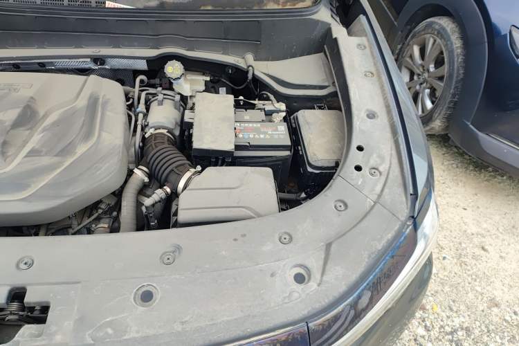 Used CHANGAN CS35PLUS 2021 Revised Version Blue Whale NE 1.4T DCT Luxury Edition Engine Bay Left