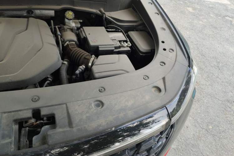Used CHANGAN CS35PLUS 2021 Blue Whale NE 1.4T DCT Luxury Model Engine Bay Left