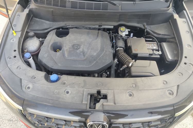 Used CHANGAN CS35PLUS 2021 Blue Whale NE 1.4T DCT Luxury Model Engine Bay