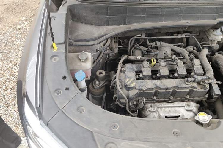 Used CHANGAN CS35PLUS 2021 Honor Million Edition 1.6L CVT Elite Model Engine Bay Right