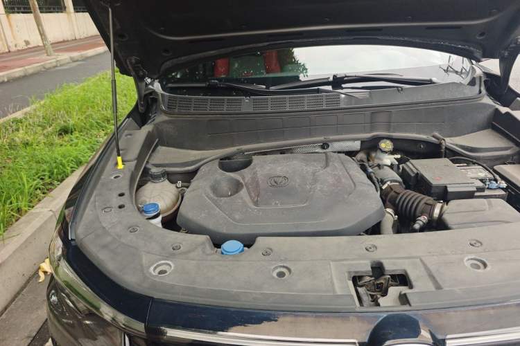 Used CHANGAN CS35PLUS 2021 Blue Whale NE 1.4T DCT Prestige Model Engine Bay Right