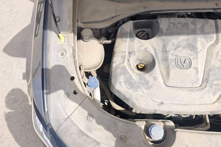 Used CHANGAN CS35PLUS 2021 Revised Version Blue Whale NE 1.4T DCT Prestige Edition Engine Bay Right