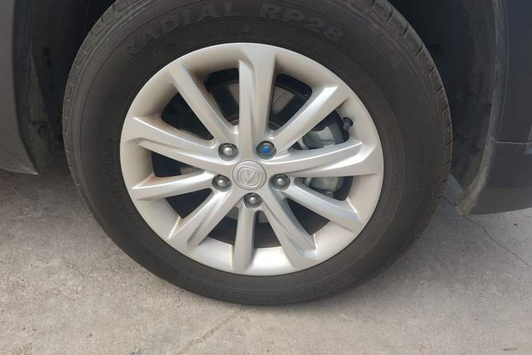 Used CHANGAN CS35PLUS 2021 Honor Million Edition 1.6L CVT Elite Model Exterior 7
