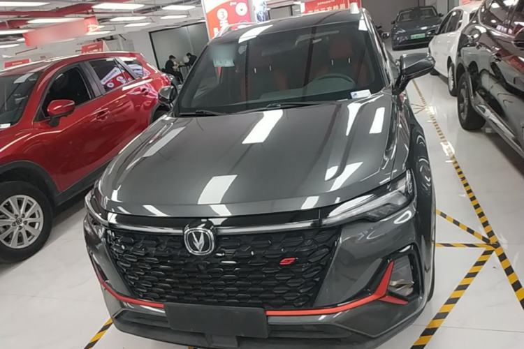 Used CHANGAN CS35PLUS 2021 Revised Version Blue Whale NE 1.4T DCT Luxury Edition Front