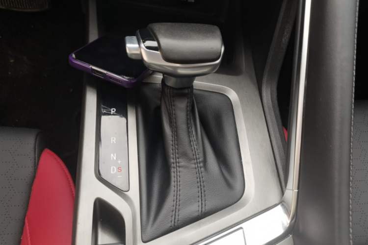 Used CHANGAN CS35PLUS 2021 Blue Whale NE 1.4T DCT Luxury Model Gear Lever