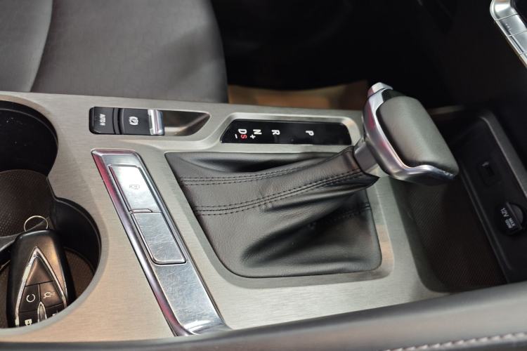 Used CHANGAN CS35PLUS 2021 Blue Whale NE 1.4T DCT Luxury Model Gear Lever