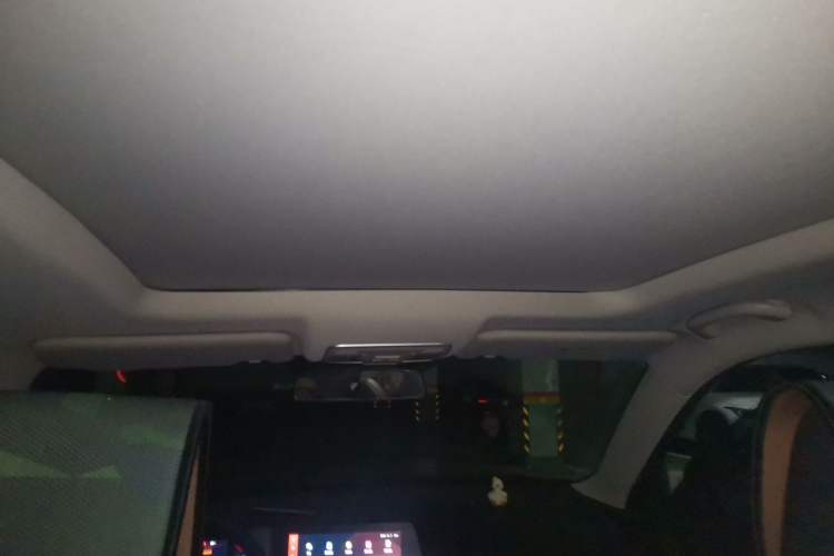 Used CHANGAN CS35PLUS 2021 Blue Whale NE 1.4T DCT Prestige Model Headliner