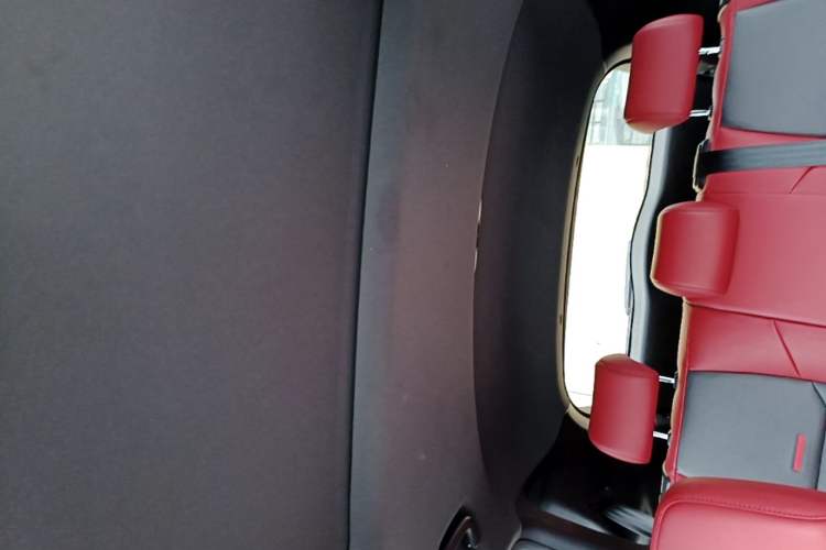 Used CHANGAN CS35PLUS 2021 Revised Version Blue Whale NE 1.4T DCT Luxury Edition Headliner