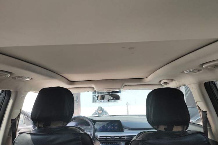 Used CHANGAN CS35PLUS 2021 Blue Whale NE 1.4T DCT Prestige Model Headliner