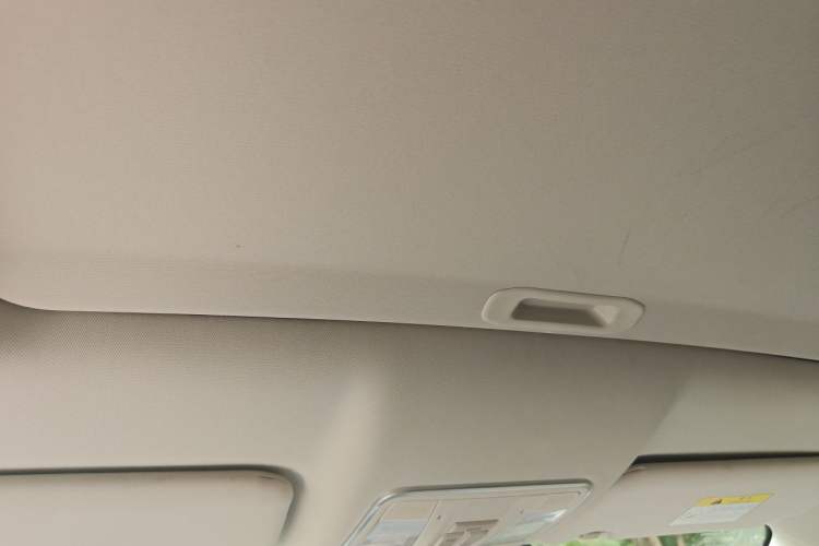 Used CHANGAN CS35PLUS 2021 Blue Whale NE 1.4T DCT Luxury Model Headliner